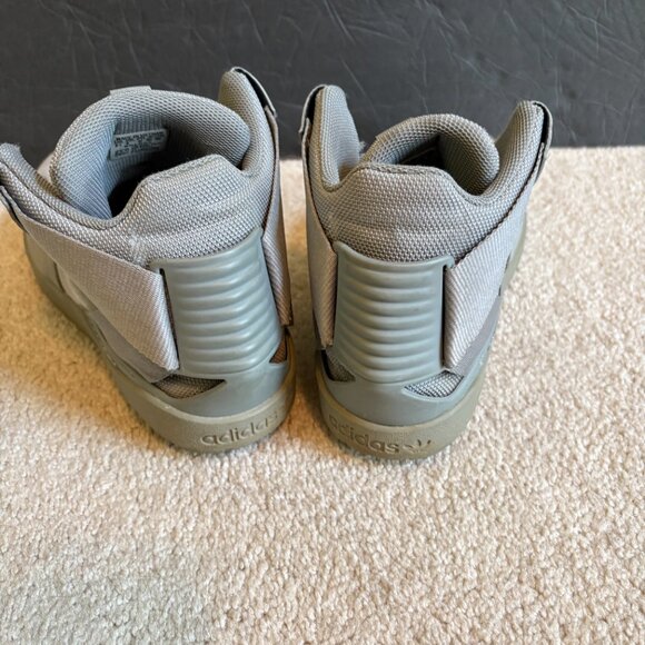 Adidas Originals Crestwood Mid Men's Basketball Shoes Size 8.5 gray F37221 - Picture 4 of 10